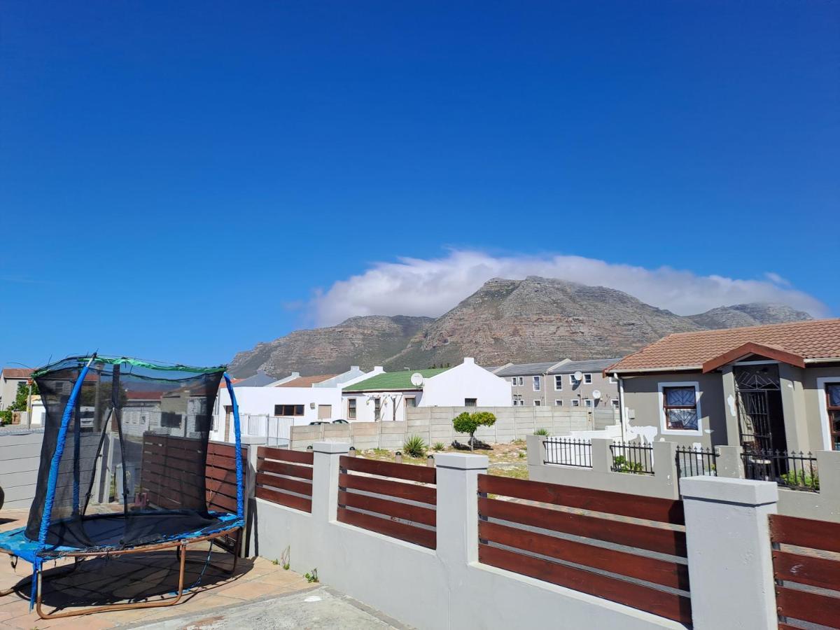 Holiday home Madeira House Cape Town